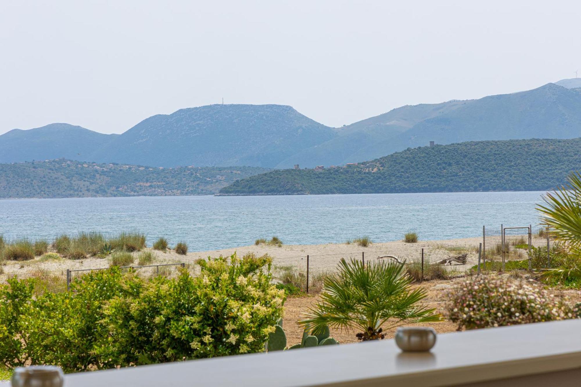 Castello Antico Hotel Gythio Exterior photo